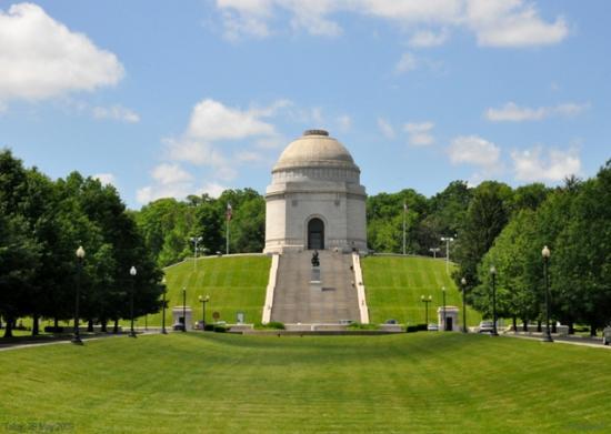 McKinley-Memorial.jpg