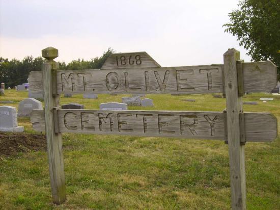 Mount-Olivet-Cemetery.jpg