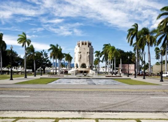 Cementerio de santa ifigenia cuba